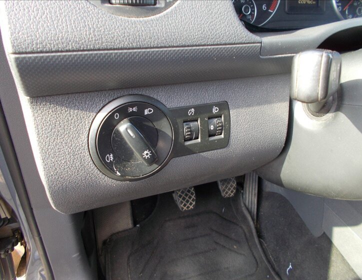 Volkswagen Caddy MPV 1,6 l 75 kw