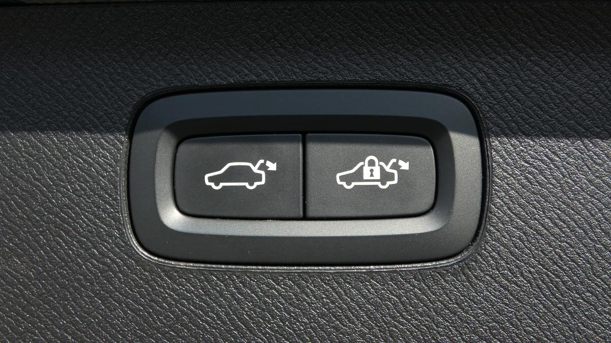 Volvo XC90 SUV / Terénní 2,0 l 173 kw