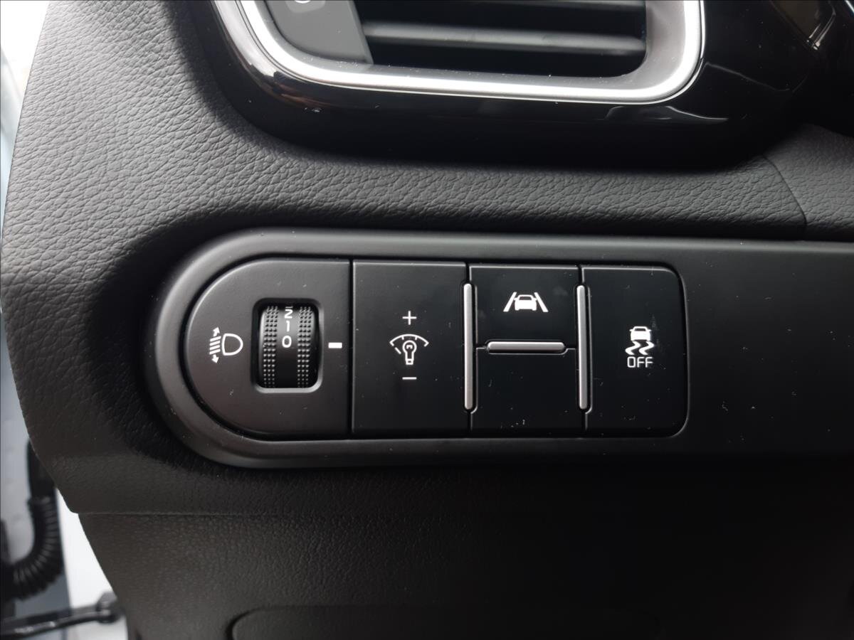 KIA XCeed SUV / Terénní 1,6 l 110 kw