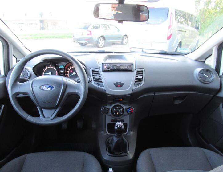 Ford Fiesta 9