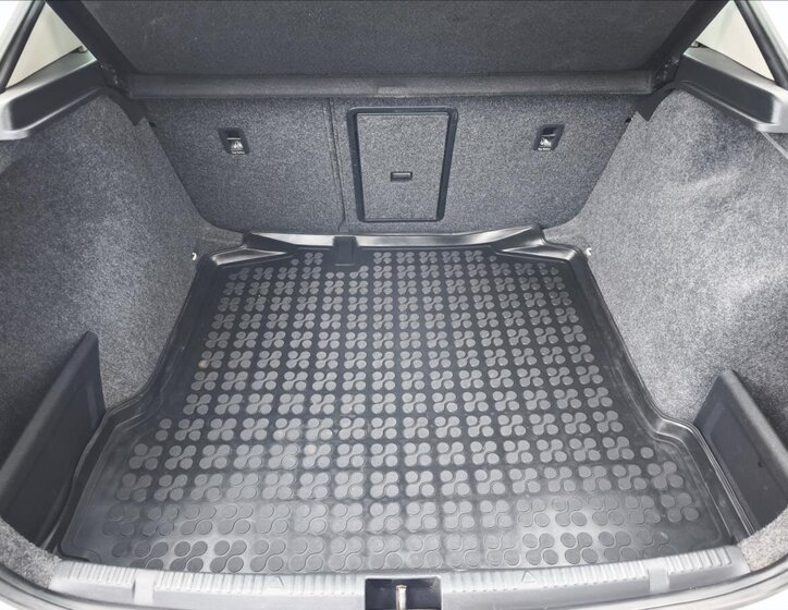 Seat Toledo Hatchback 1,2 l 77 kw