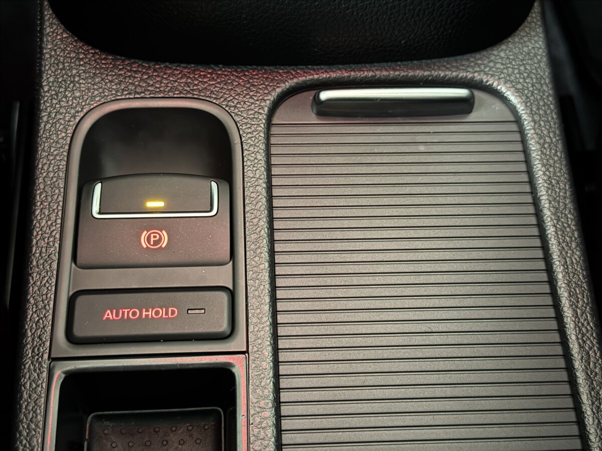 Volkswagen Sharan MPV 2,0 l 110 kw