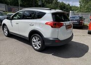 Toyota RAV4 SUV / Terénní 2,2 l 110 kw
