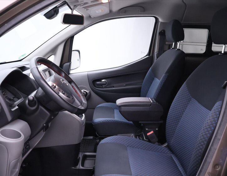 Nissan NV200 VAN / Minibus 1,5 l 81 kw