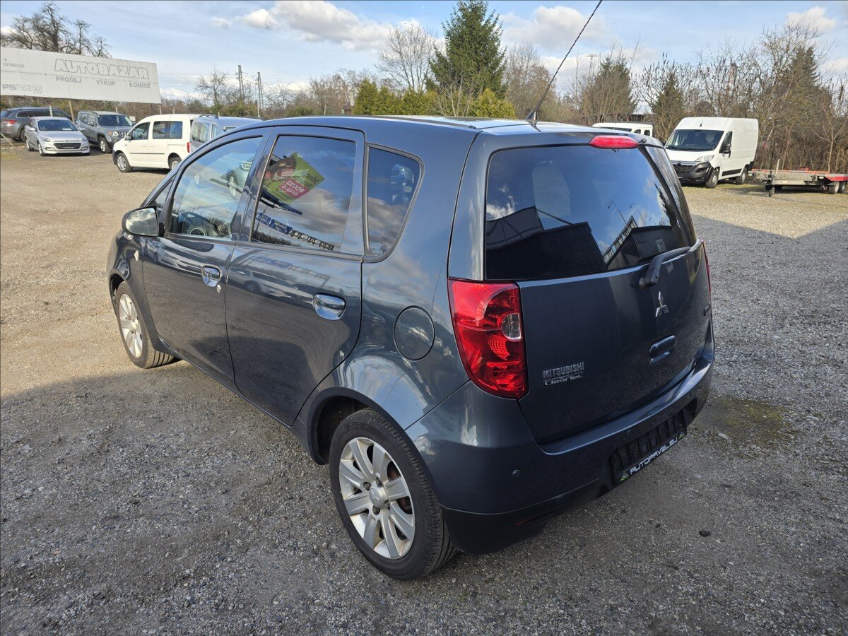 Mitsubishi Colt Hatchback 1,1 l 55 kw
