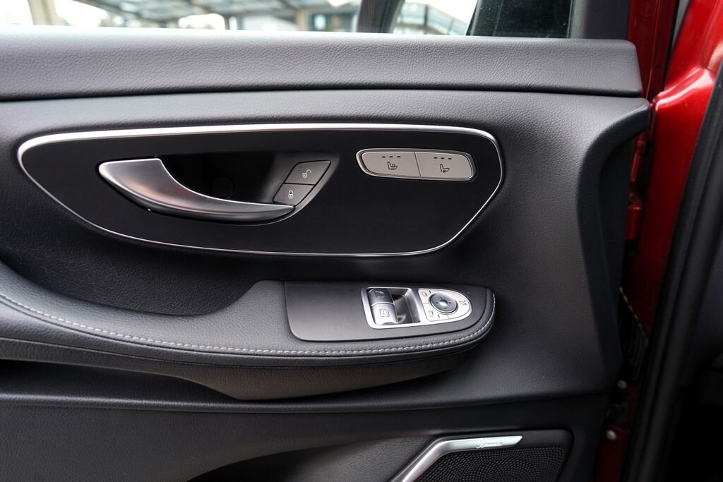 Mercedes-Benz Třídy V MPV 2,0 l 176 kw