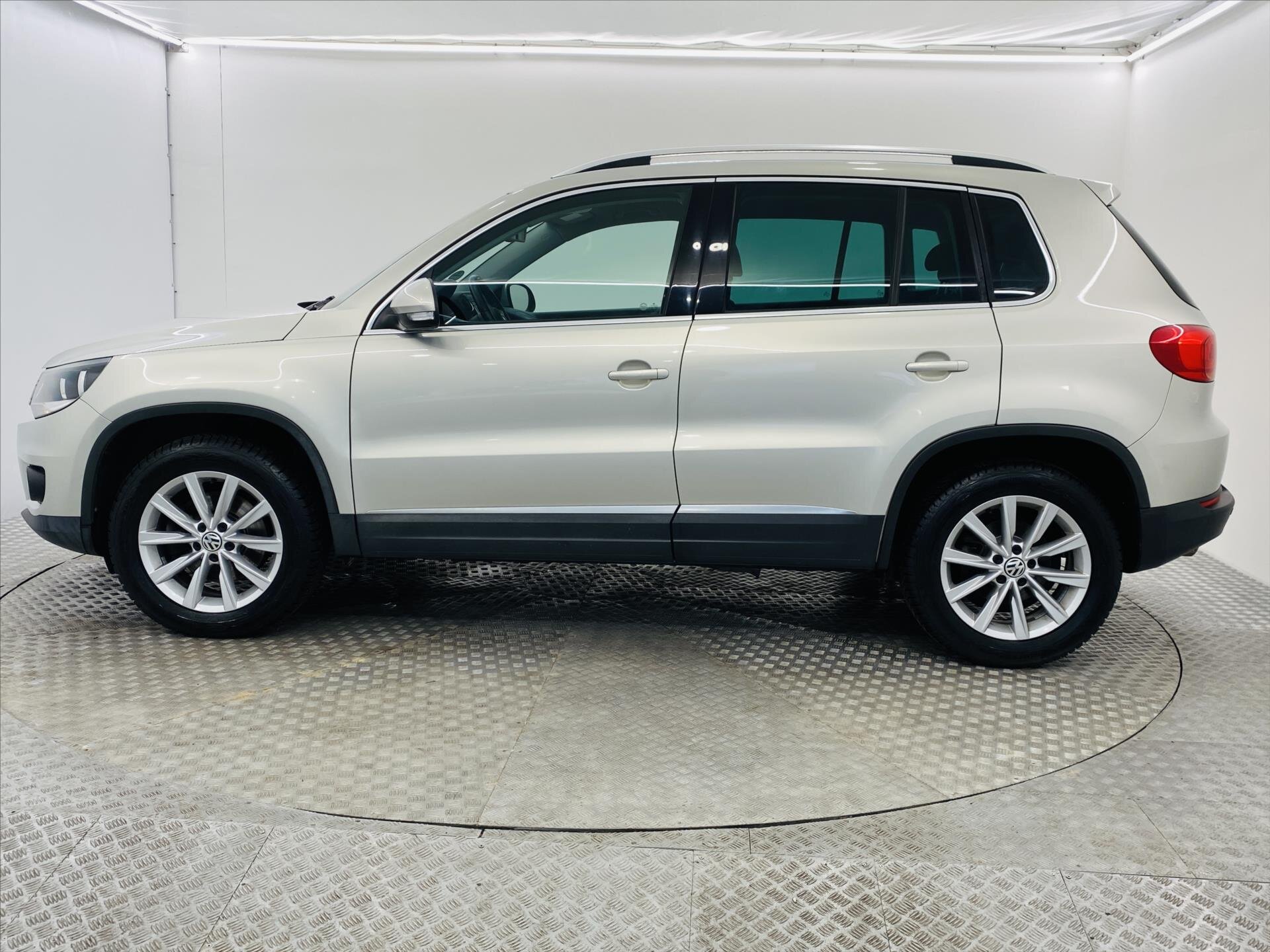 Volkswagen Tiguan SUV 2,0 l 110 kw