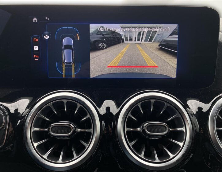 Mercedes-Benz EQA SUV / Terénní 0,0 140 kw