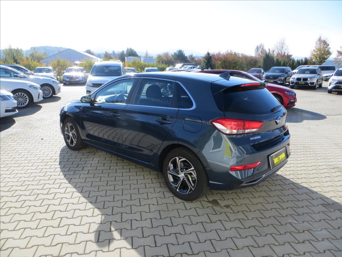 Hyundai i30 Hatchback 998,0 88 kw
