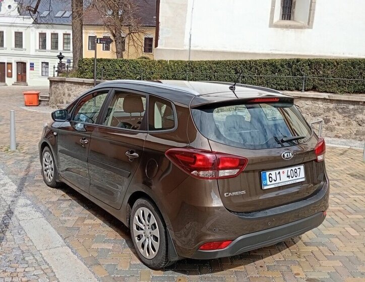 KIA Carens MPV 0,0 99 kw