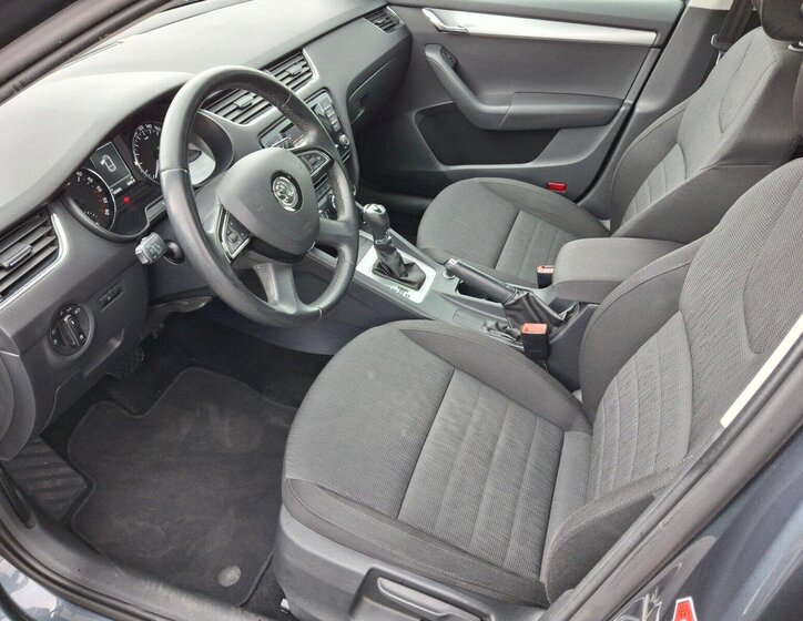 Škoda Octavia Kombi 1,6 l 77 kw