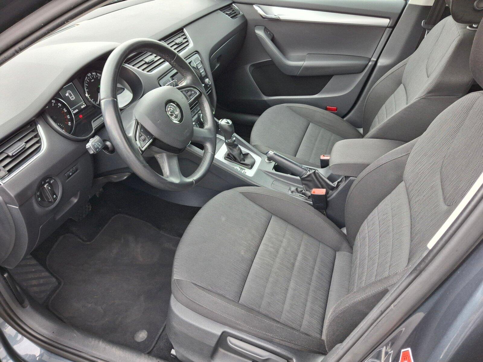 Škoda Octavia Kombi 1,6 l 77 kw