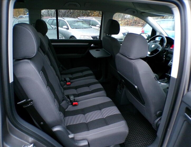 Volkswagen Touran 21