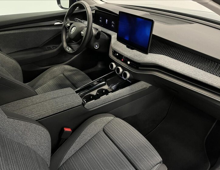 Škoda Superb Kombi 2,0 l 110 kw