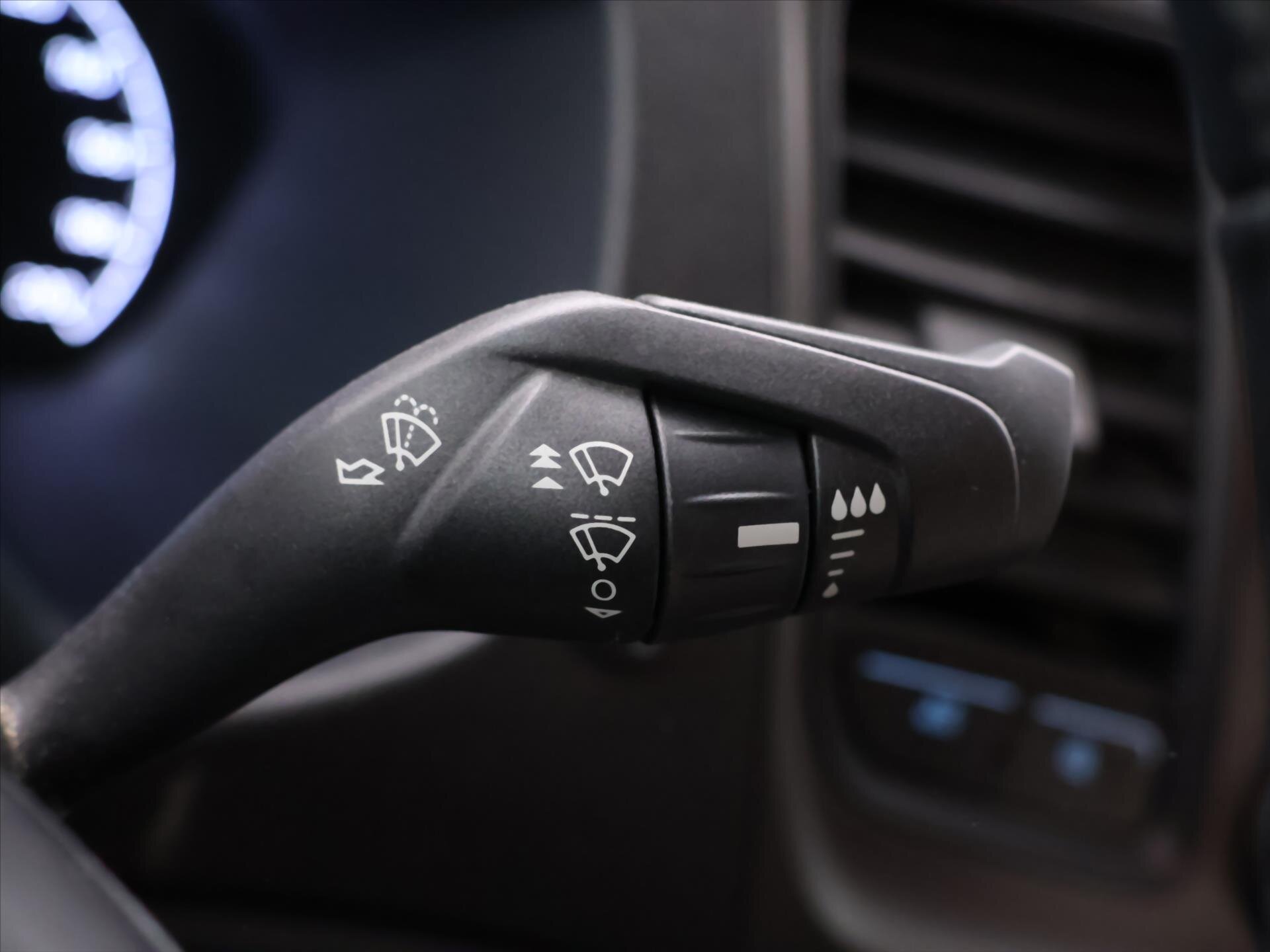 Ford Transit Ostatní 2,0 l 125 kw