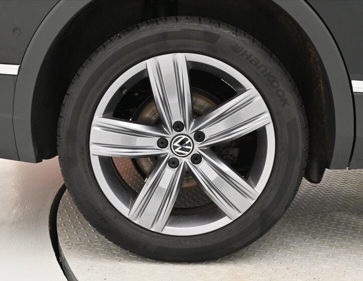 Volkswagen Tiguan Allspace SUV / Terénní 2,0 l 147 kw