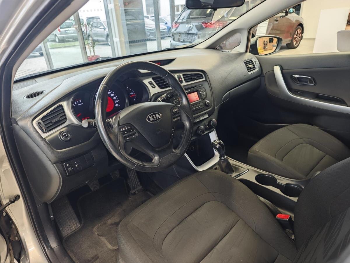 KIA Ceed Hatchback 1,4 l 73 kw