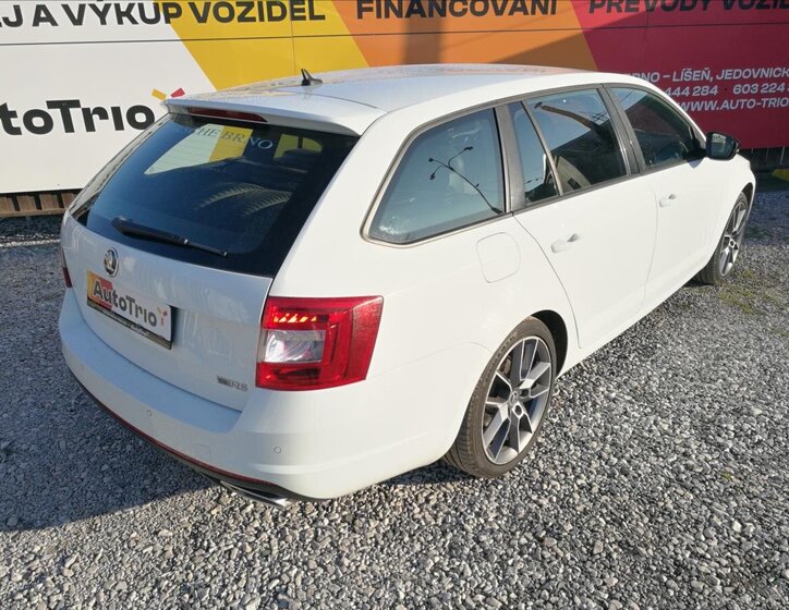 Škoda Octavia 3