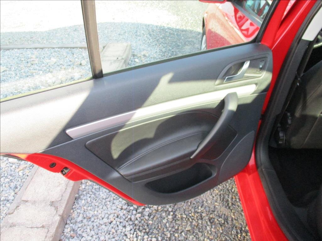 Škoda Octavia Sedan 1,4 l 90 kw