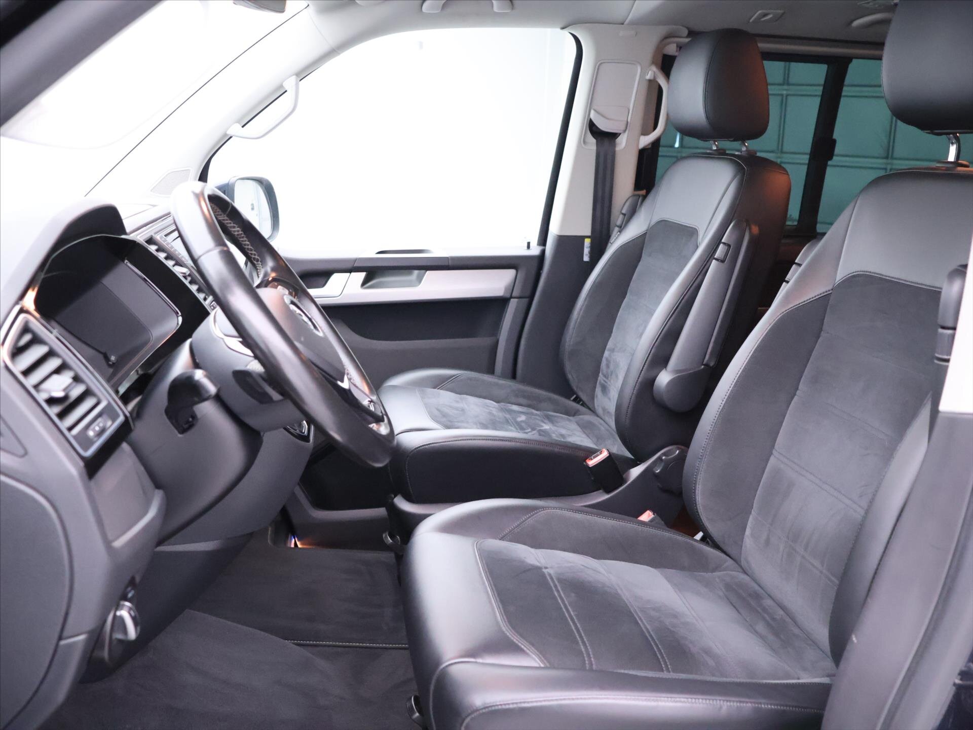 Volkswagen Multivan Kombi 2,0 l 150 kw