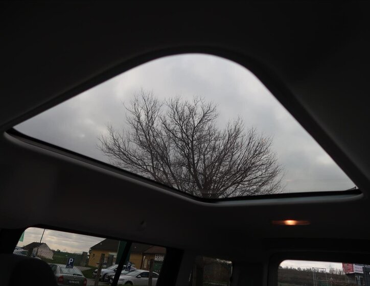 Ford Tourneo Connect MPV 1,5 l 88 kw