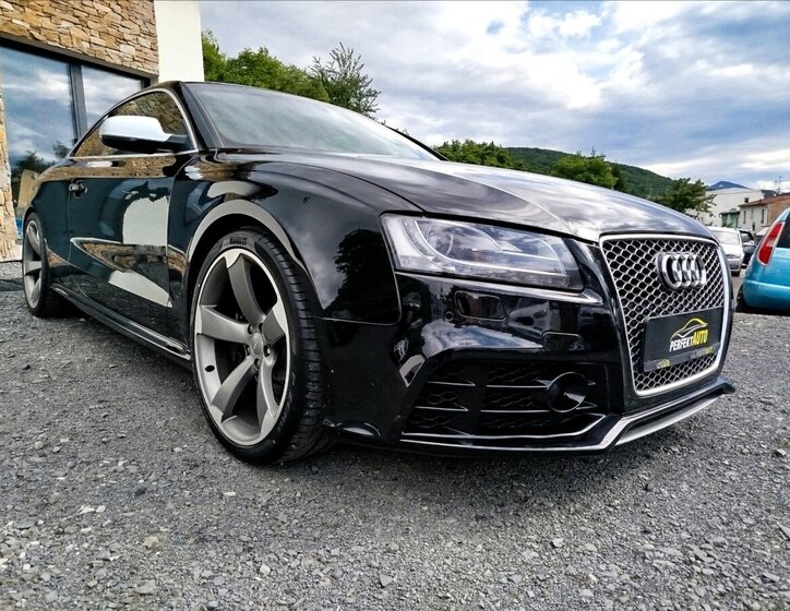 Audi RS 5 Kupé 4,2 l 331 kw