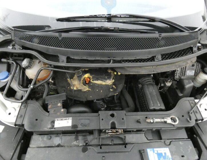 Peugeot 807 MPV 2,0 l 100 kw