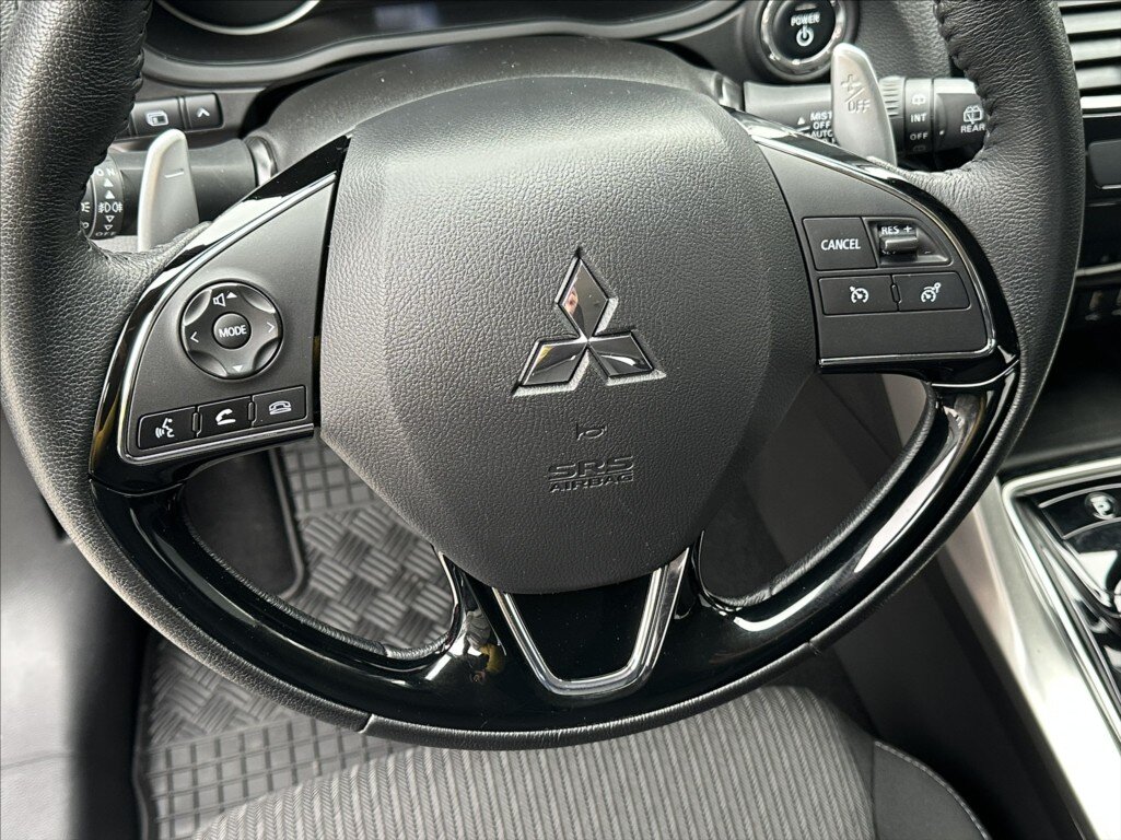 Mitsubishi Eclipse Cross SUV / Terénní 2,4 l 138 kw