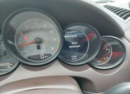 Porsche Cayenne 45