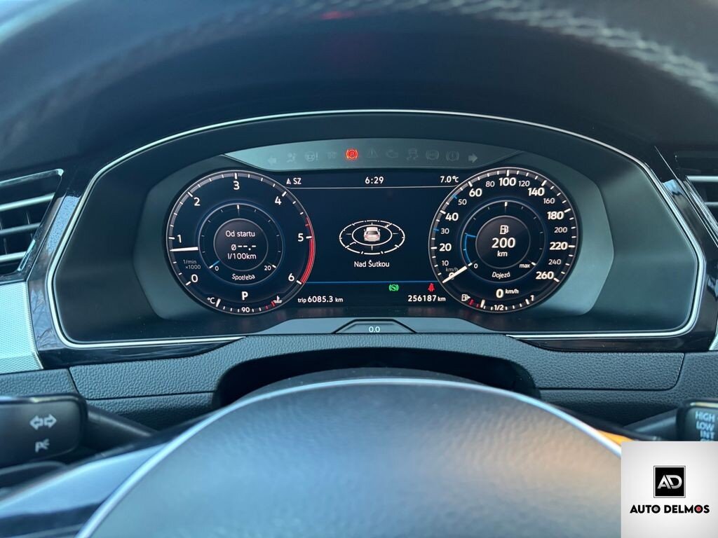 Volkswagen Passat Kombi 2,0 l 110 kw