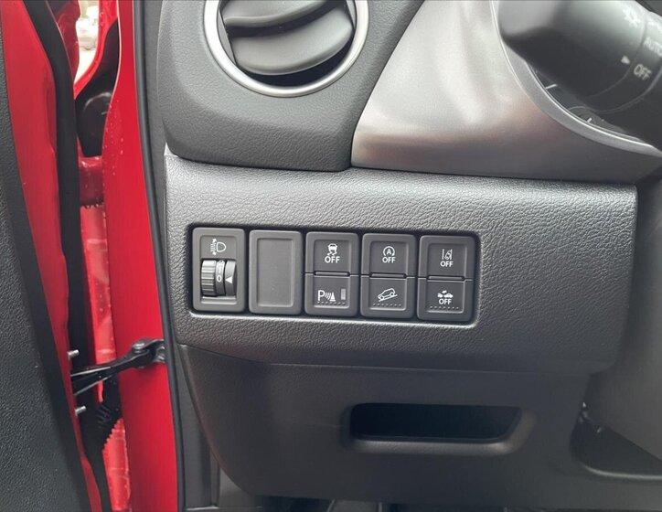 Suzuki Vitara SUV 1,4 l 81 kw