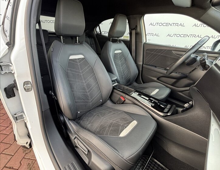 Opel Mokka SUV / Terénní 1,2 l 96 kw