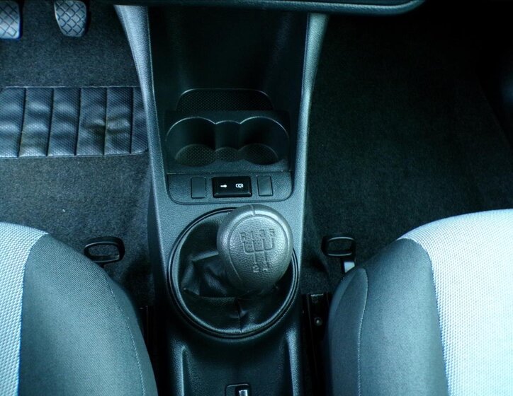 Škoda Fabia Hatchback 1,2 l 44 kw