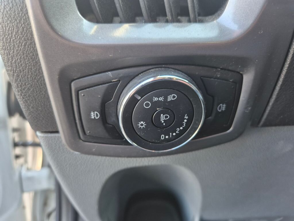 Ford Transit Custom Skříň 2,0 l 77 kw