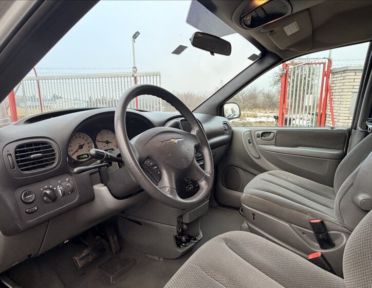 Chrysler Grand Voyager MPV 2,8 l 110 kw