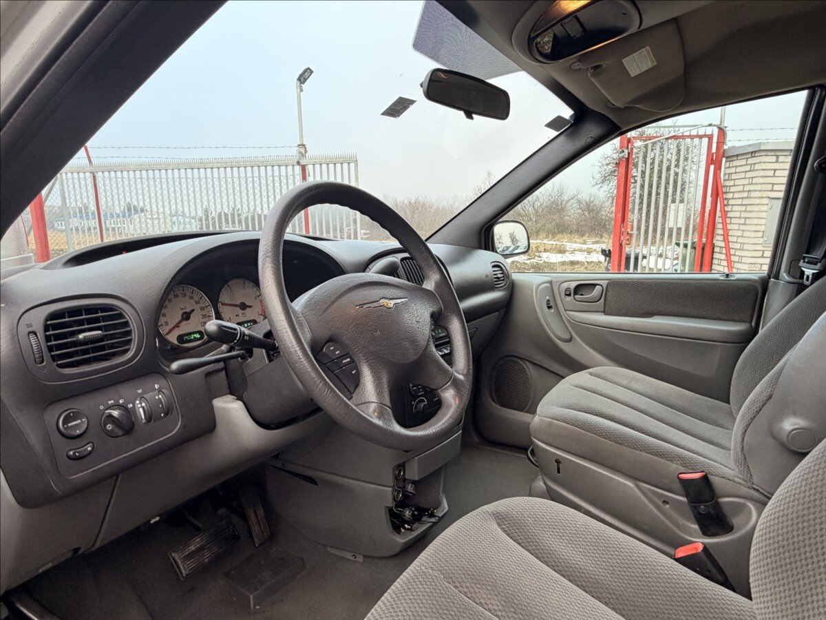 Chrysler Grand Voyager MPV 2,8 l 110 kw