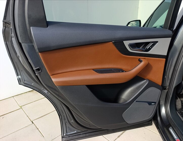 Audi Q7 SUV 3,0 l 245 kw