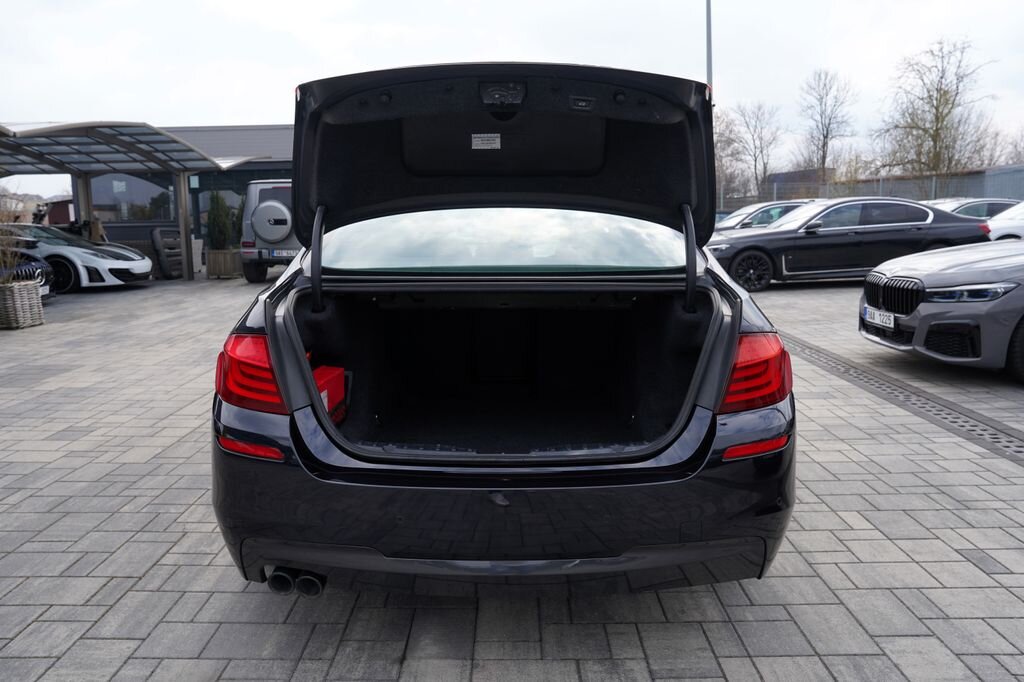 BMW Řada 5 Sedan / Limuzína 3,0 l 190 kw