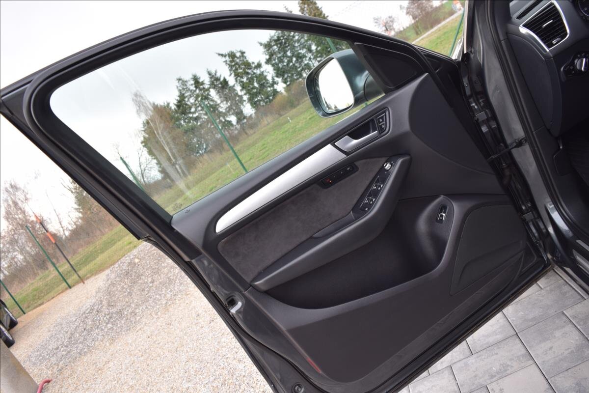 Audi Q5 SUV / Terénní 3,0 l 180 kw