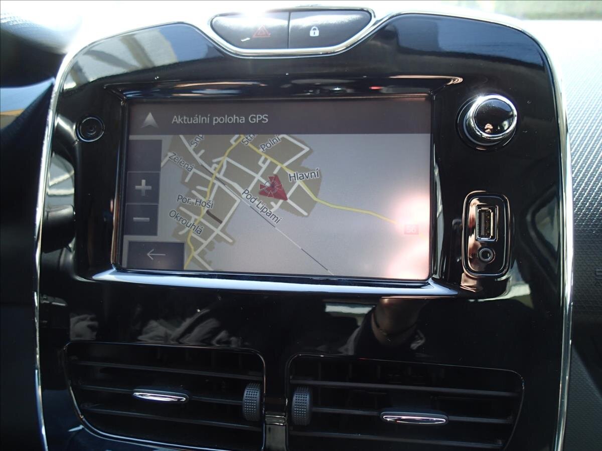 Renault Clio Hatchback 1,1 l 54 kw