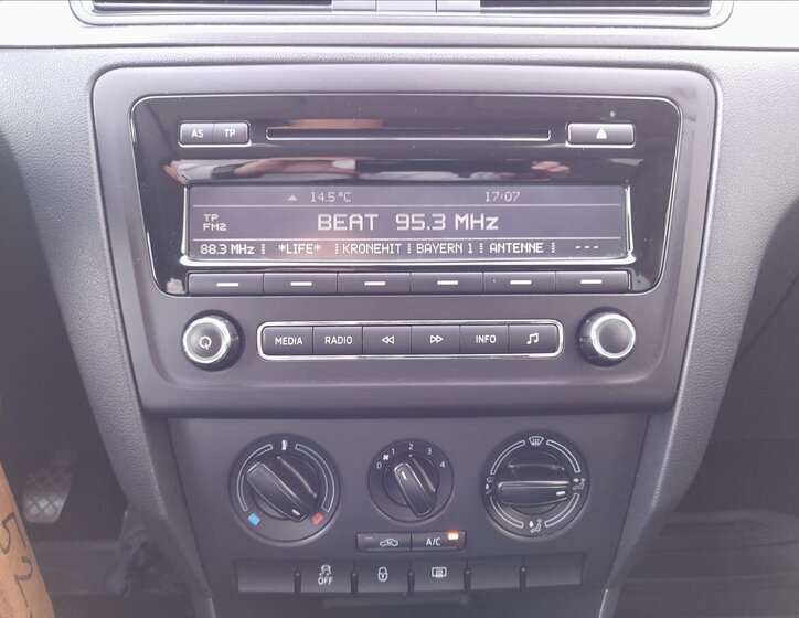 Škoda Rapid Hatchback 1,2 l 77 kw