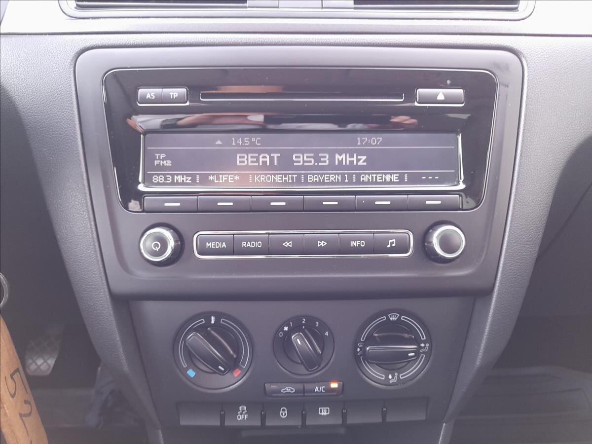 Škoda Rapid Hatchback 1,2 l 77 kw