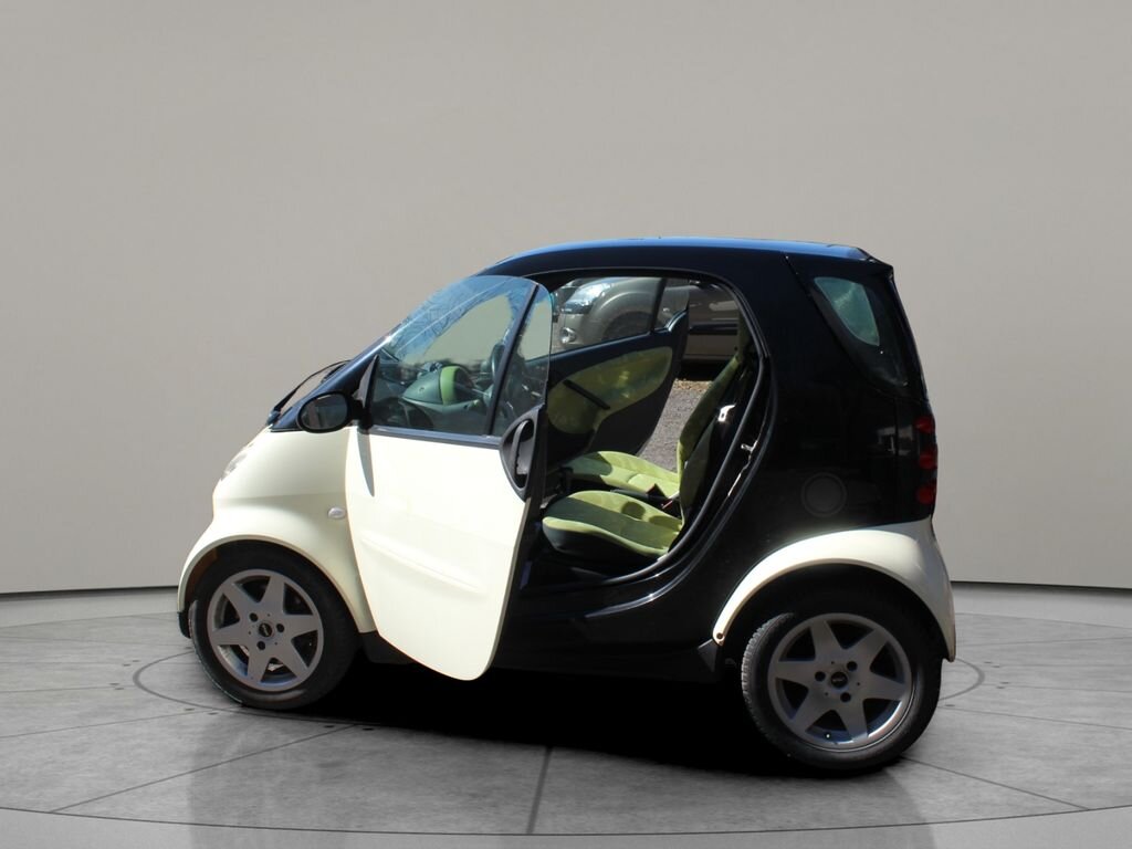 Smart Fortwo Hatchback 599,0 45 kw