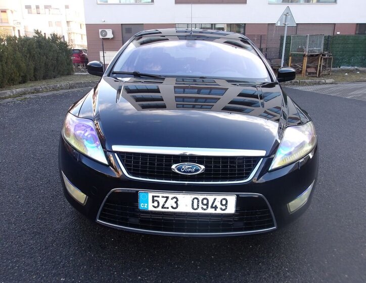 Ford Mondeo Kombi 2,0 l 103 kw