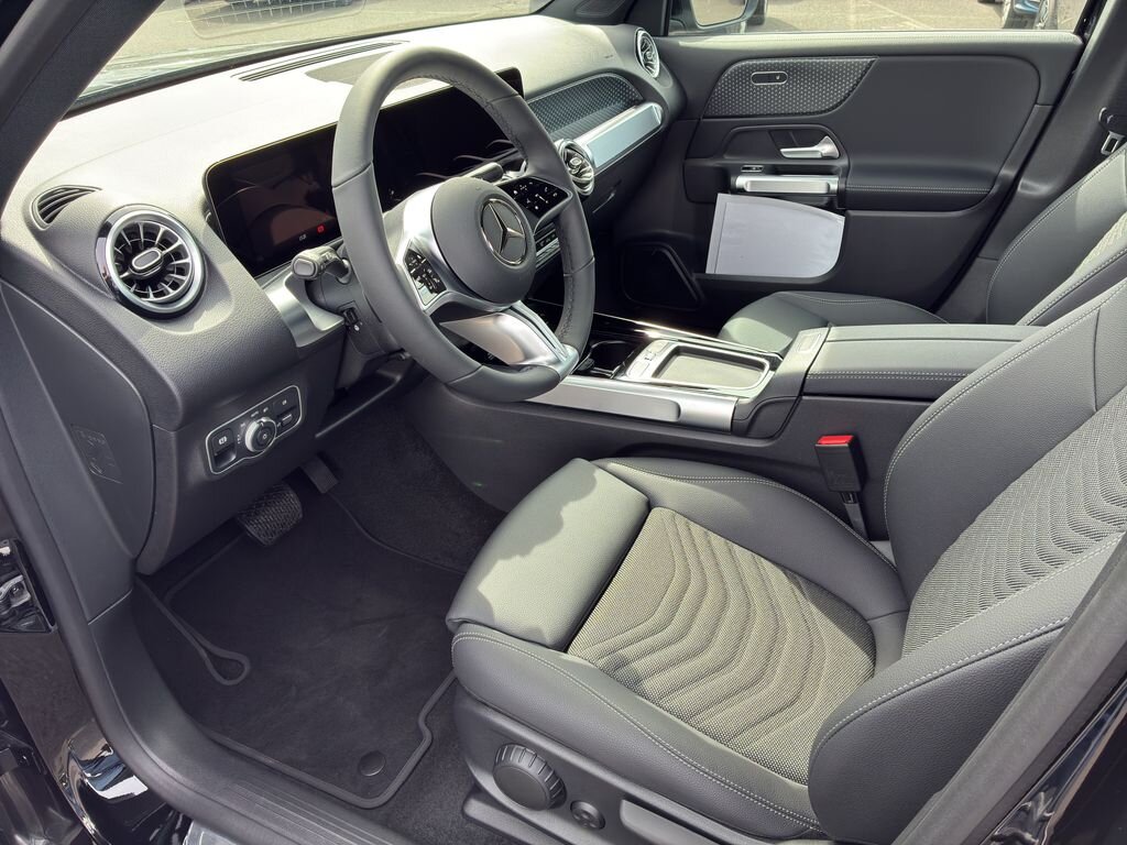 Mercedes-Benz EQB SUV / Terénní 0,0 140 kw