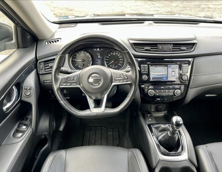 Nissan X-Trail SUV 1,7 l 110 kw