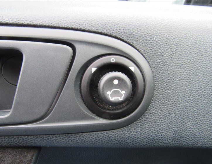 Ford Fiesta Hatchback 1,4 l 71 kw