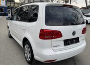 Volkswagen Touran MPV 1,6 l 77 kw