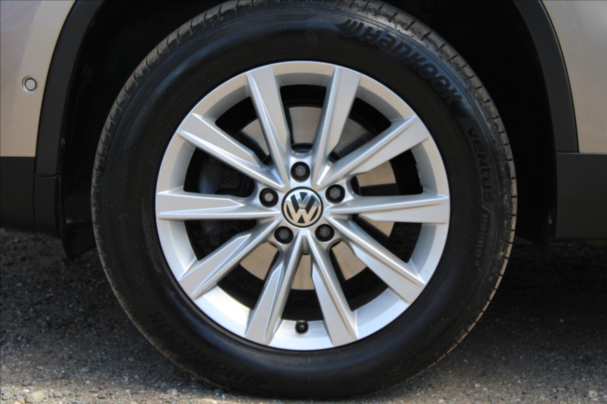 Volkswagen Tiguan SUV / Terénní 2,0 l 103 kw