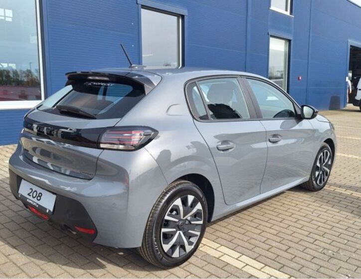 Peugeot 208 5